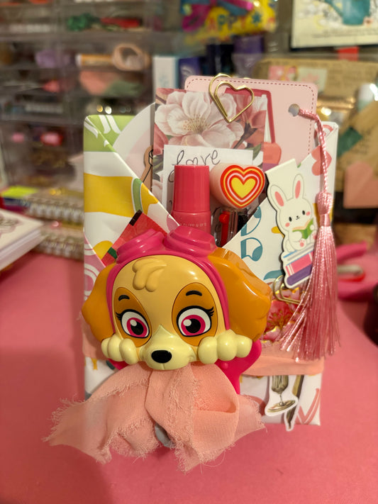 Baby Shower (Themed Book Wrap)